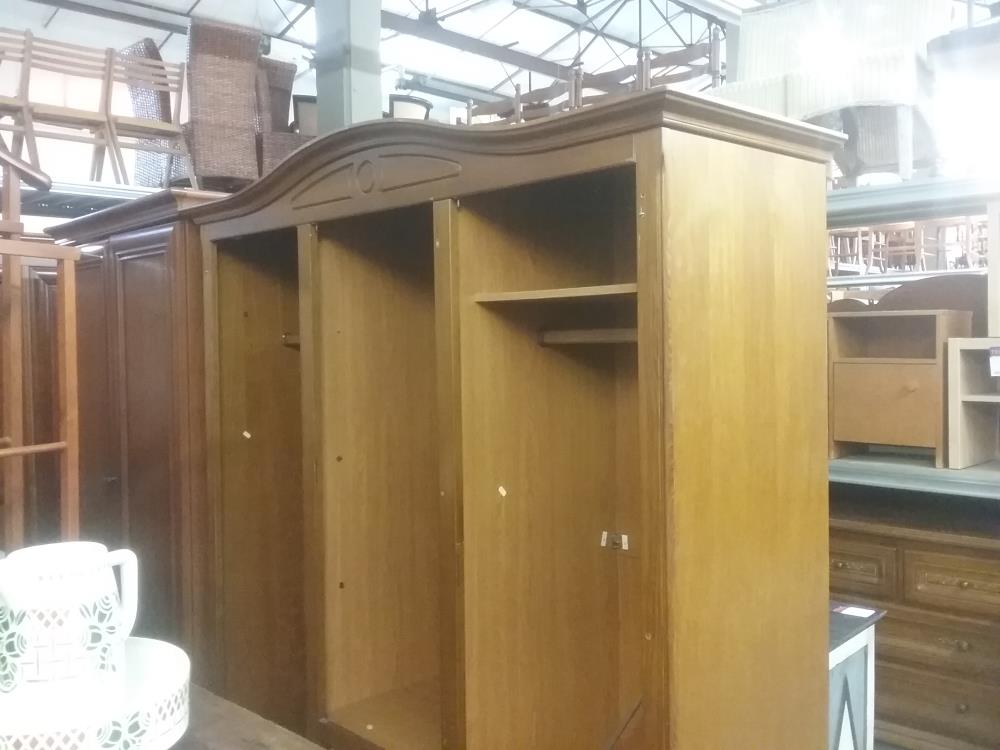 ARMOIRE 3P STYLE LXV
