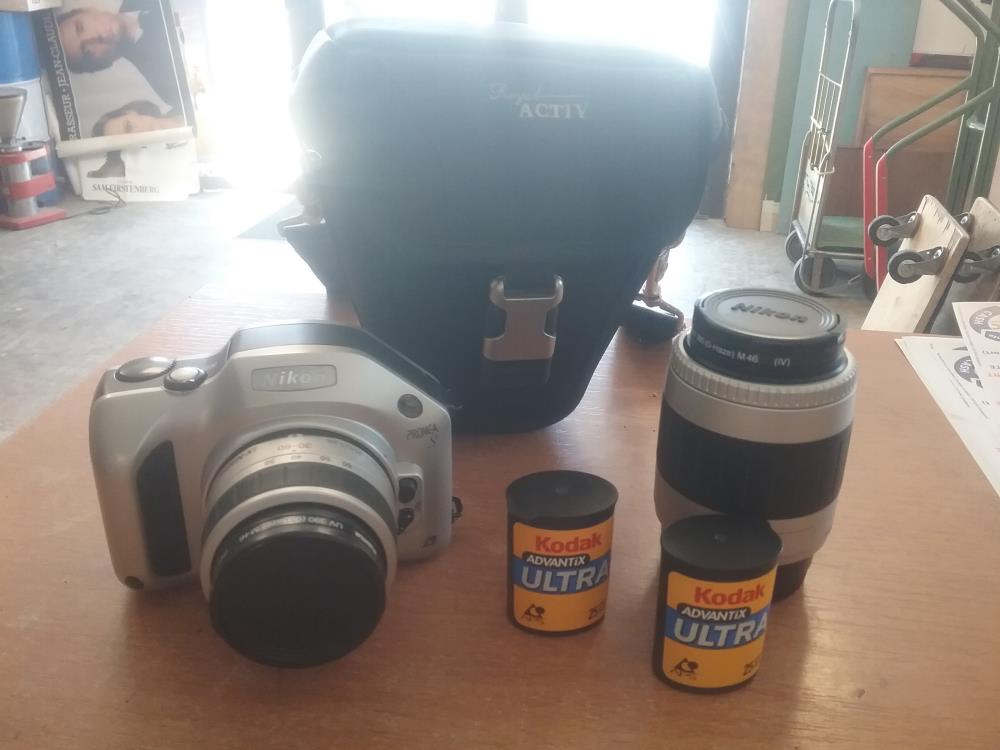 APPAREIL PHOTO NIKON PRONEA S