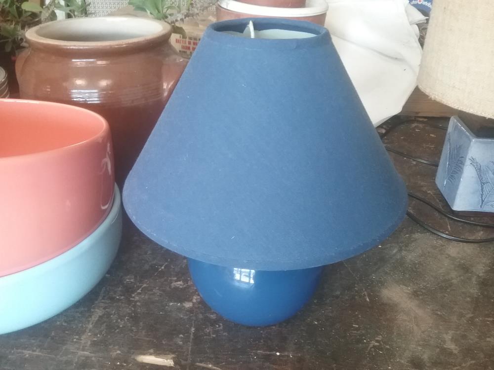 LAMPE CHEVT BLEU