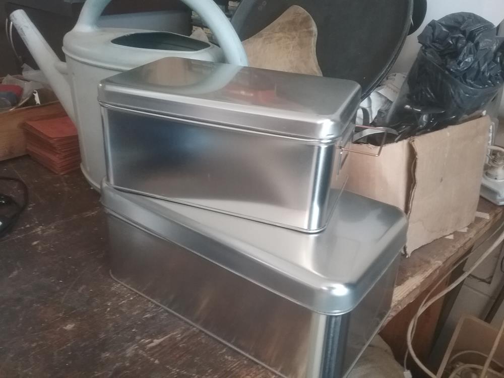 BOITE METAL GRISE 