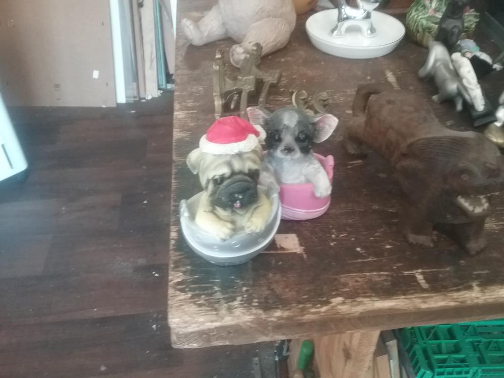 CHIEN EN PANIER DECO