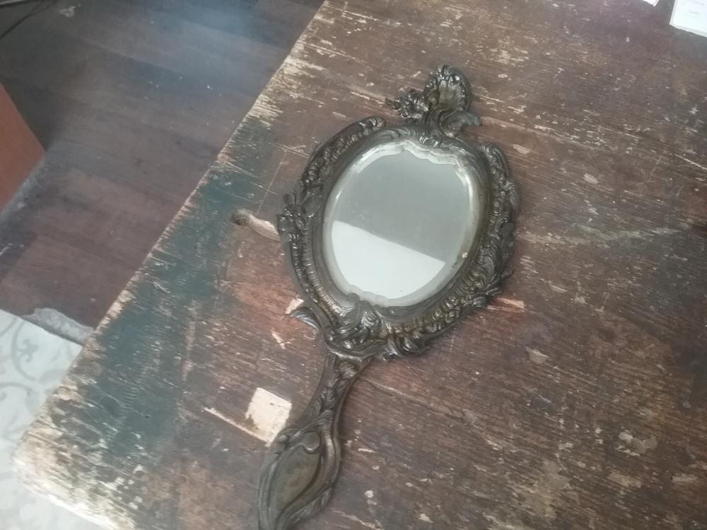MIROIR MAIN BRONZE ANCIEN
