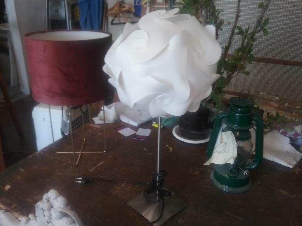 LAMPE BLANCHE