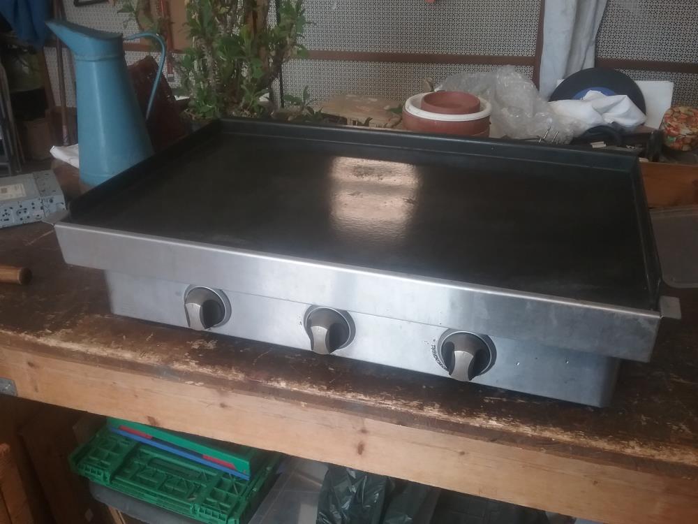 PLANCHA GAZ 3FEUX