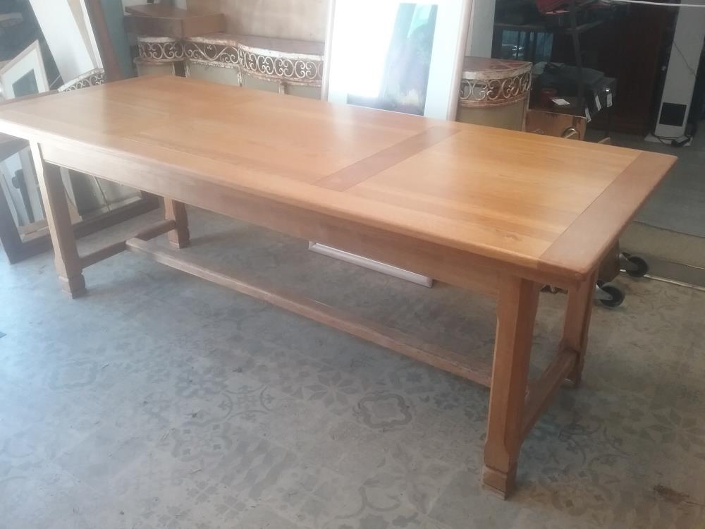 GRANDE TABLE 1T  2M25 