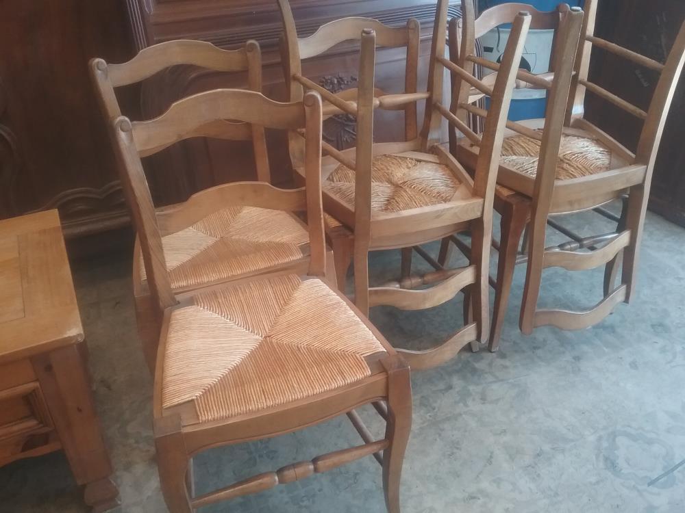 6 CHAISES PAILLEES