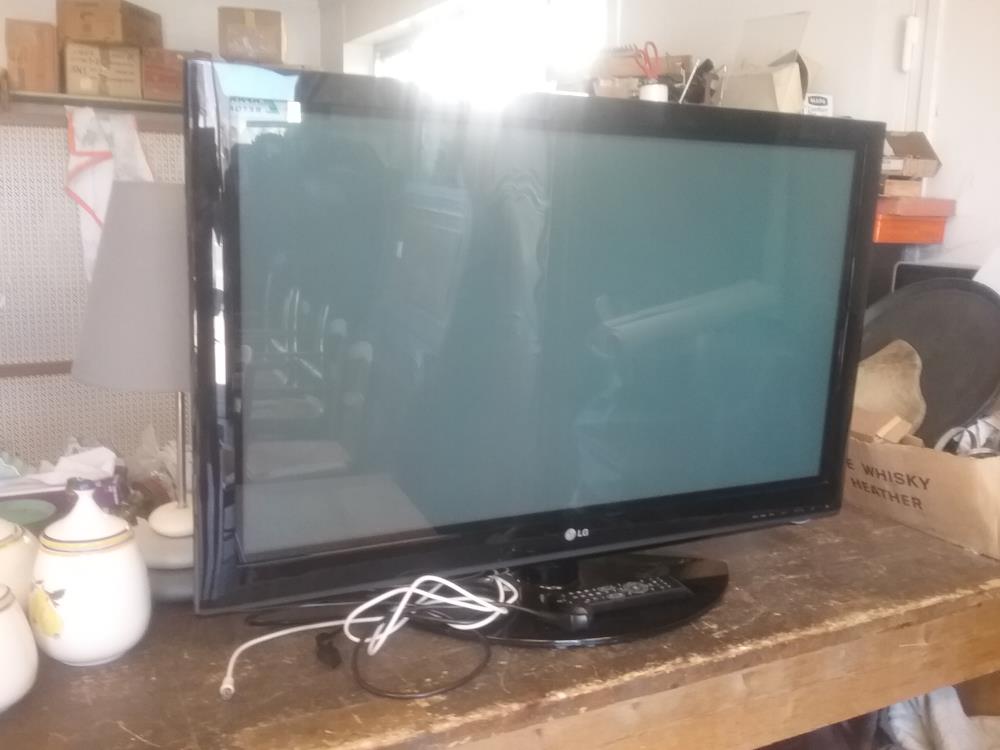 TELEVISION LG
