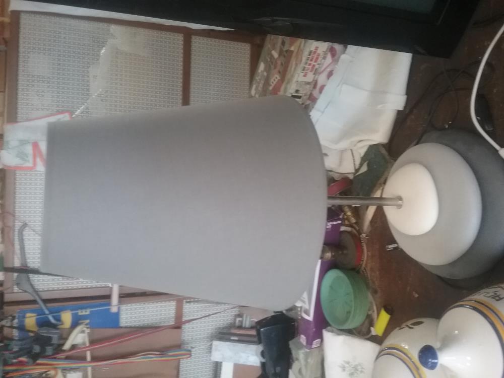 LAMPE GALET GRISE