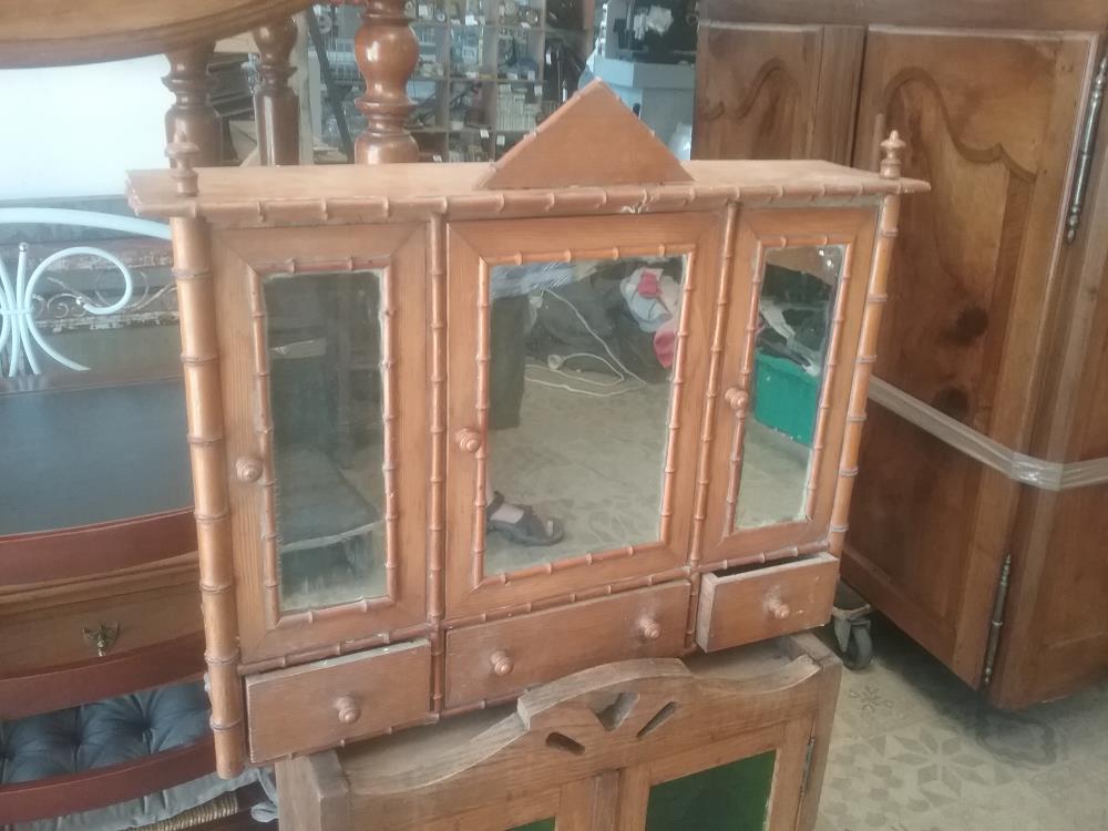 PETITE PHARMACIE BAMBOU PICHPIN