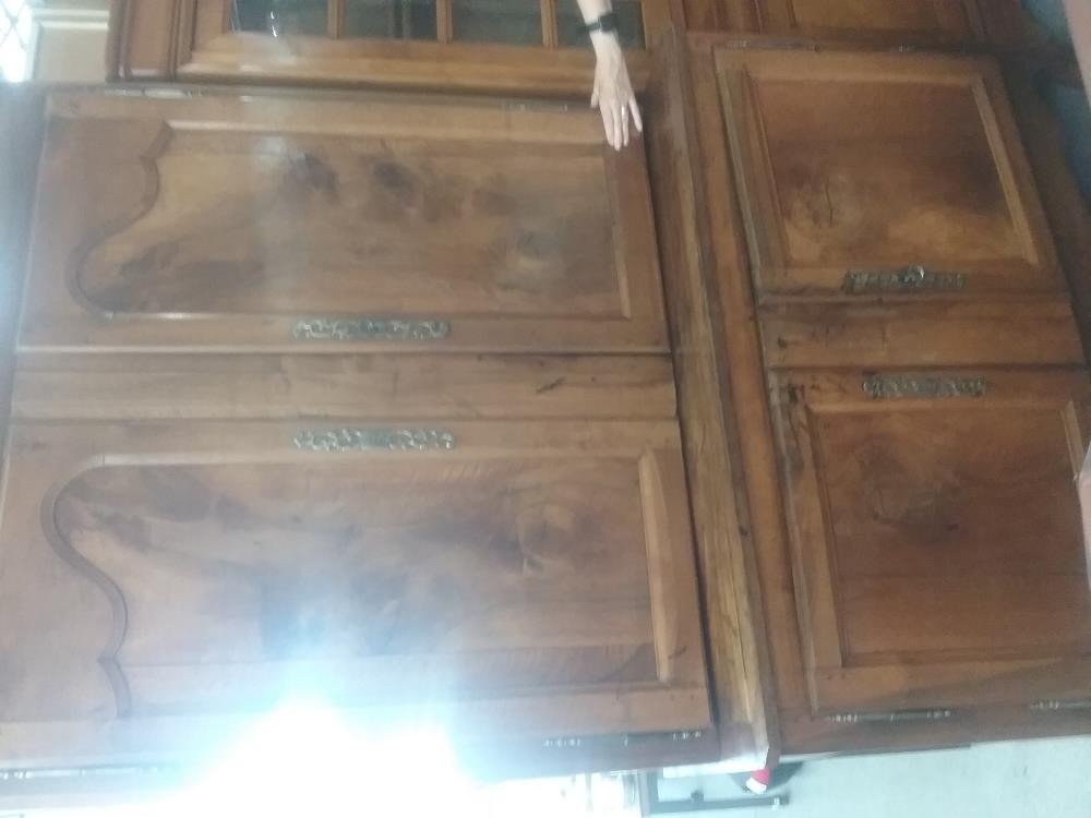 BUFFET DOUBLE CORPS