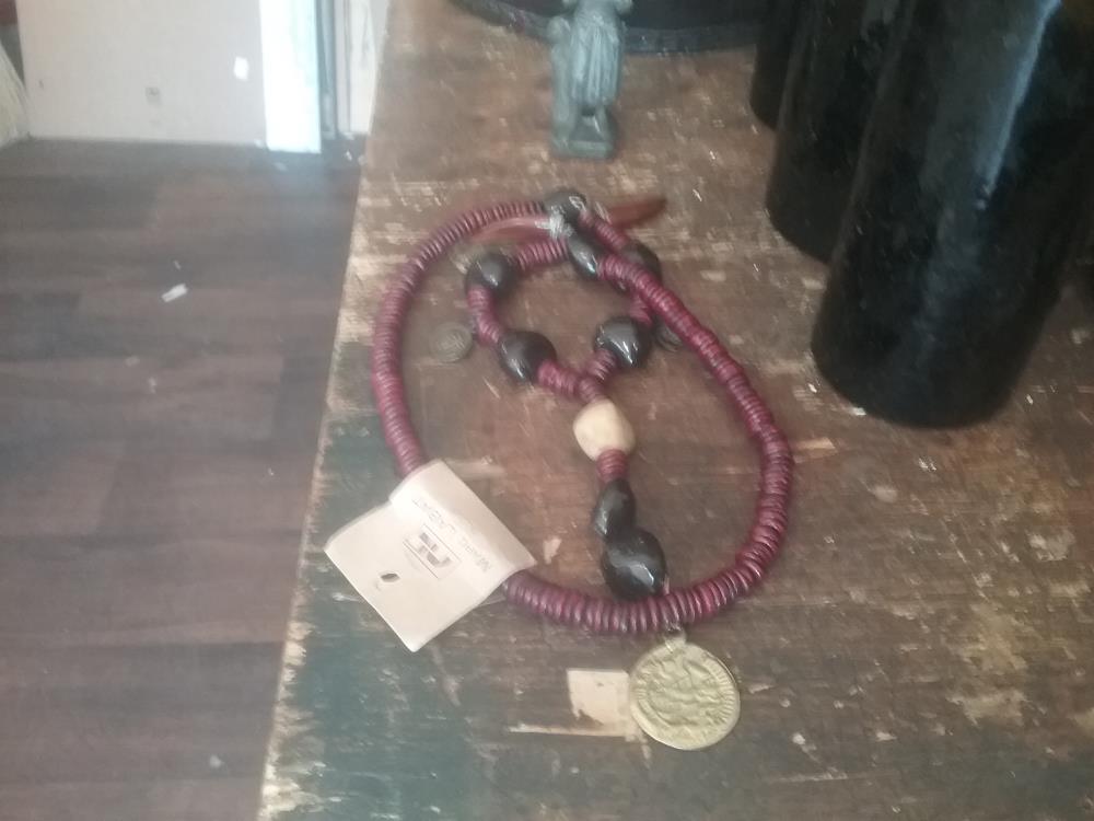 COLLIER MARC LABAT