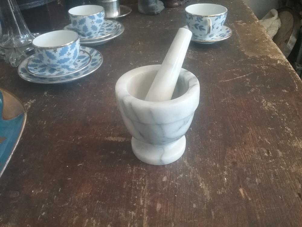 PILON ET MORTIER MARBRE PM