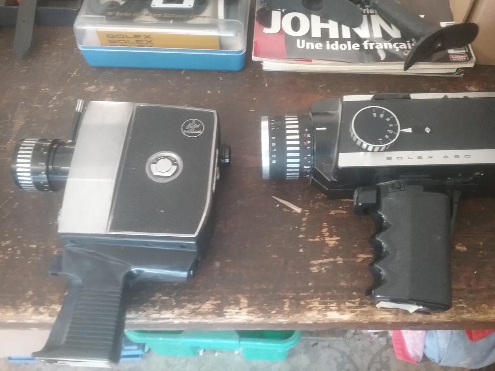 CAMERA BOLEX A MAIN