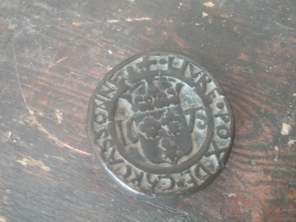 POIDS DE VILLE BRONZE 1675