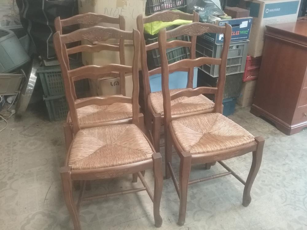 4 CHAISES PAILLEES 