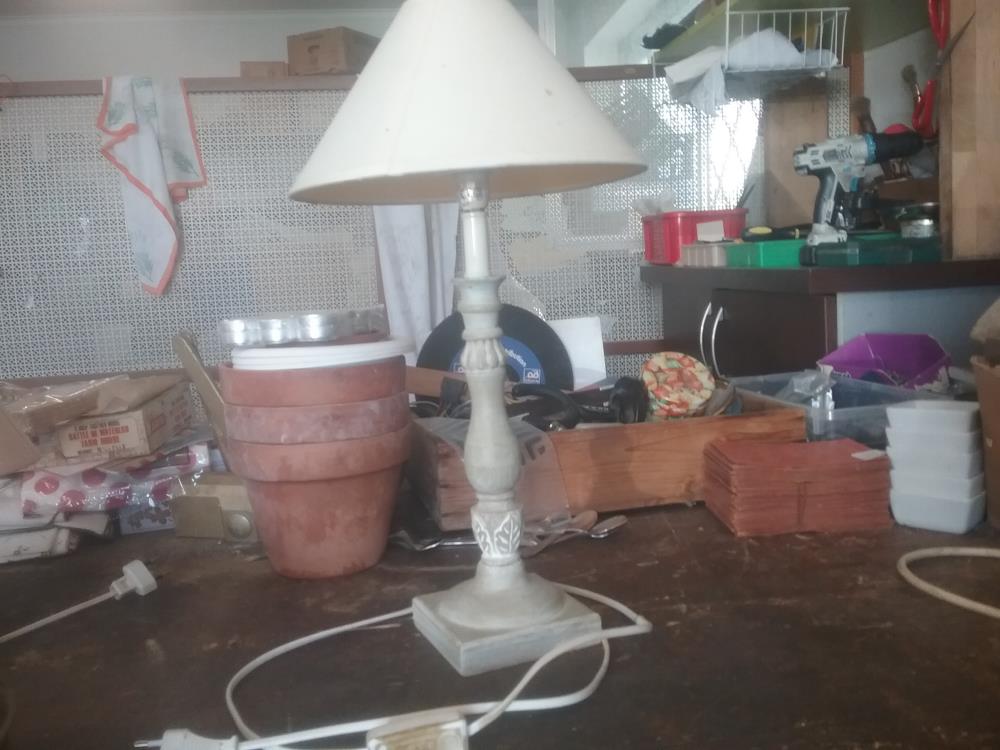 AQA PIED DE LAMPE CERUSE 