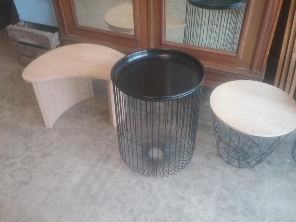 TABLE APPOINT CORBEILLE METAL
