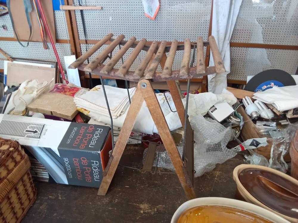 TABOURET PLIANT