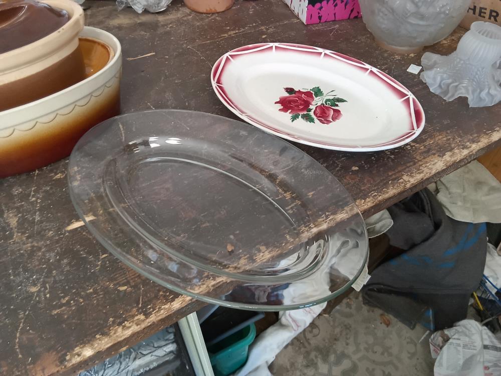 PLAT OVALE