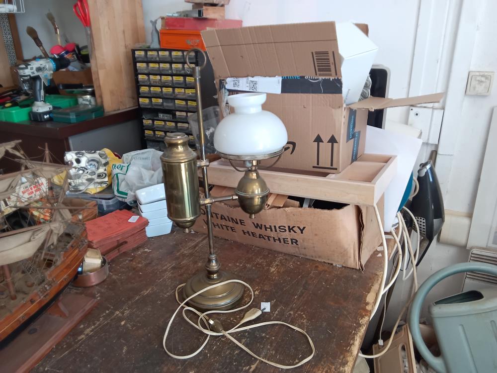 LAMPE DEPORTEE 