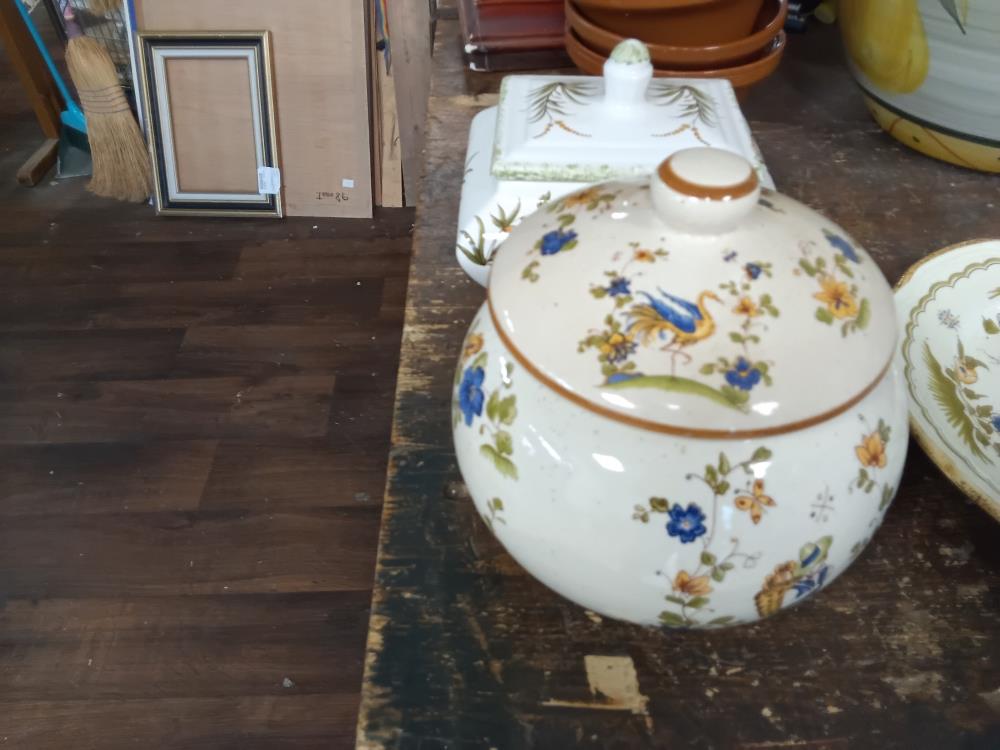POT MOUSTIERS