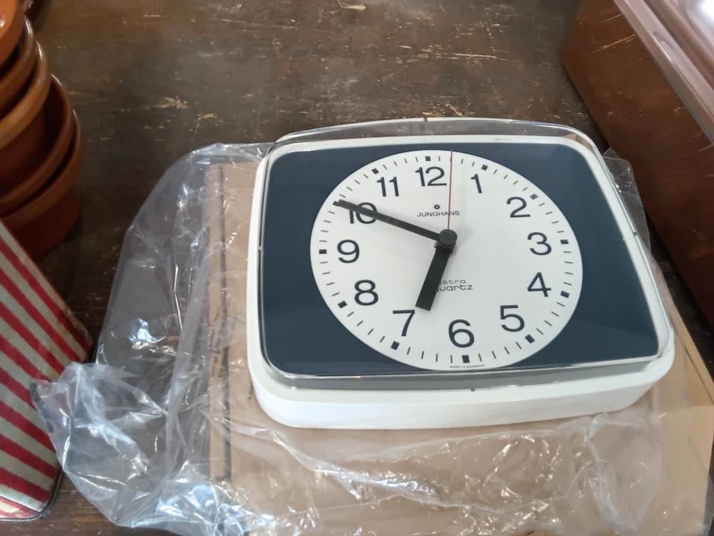 HORLOGE JUNGHANS