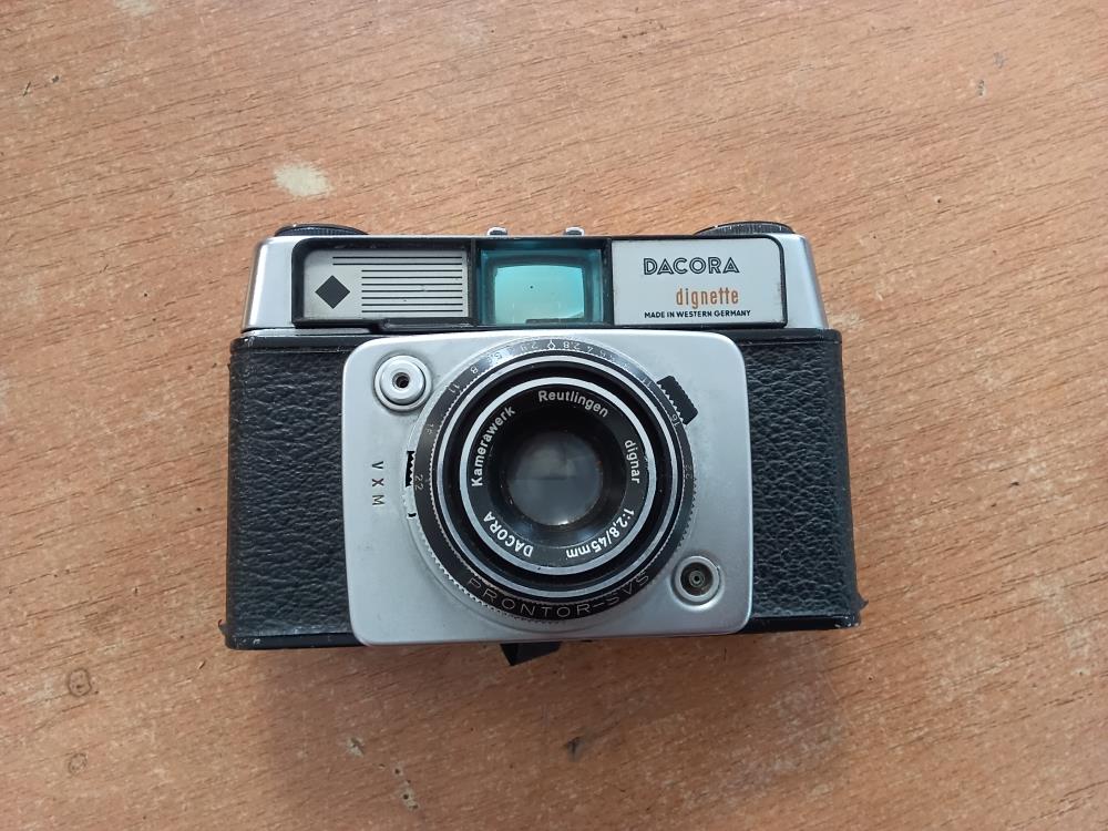 APPAREIL PHOTO DACORA