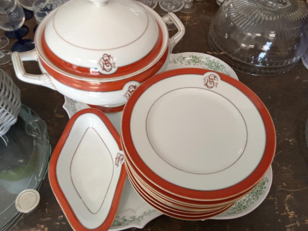 PARTIE DE SERVICE MONOGRAMME MANSARD PARIS