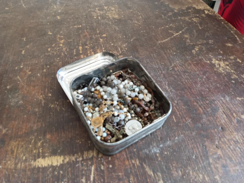 BOITE DE CHAPELETS