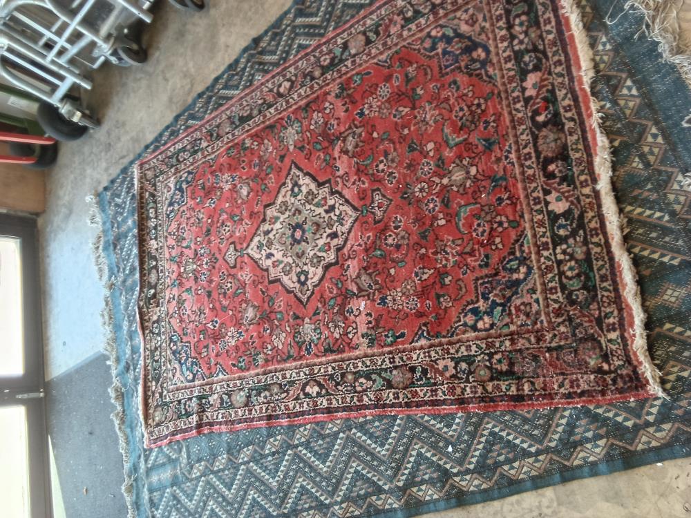 TAPIS ORIENT ROUGE 127X200