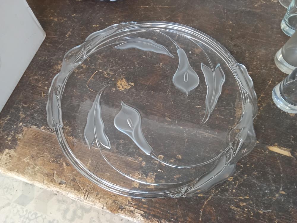 PLAT À TARTE EN VERRE