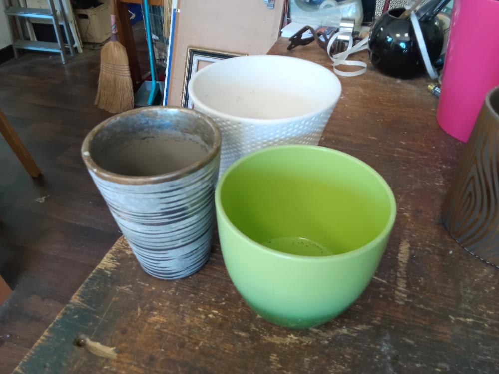 PETITS CACHE POT