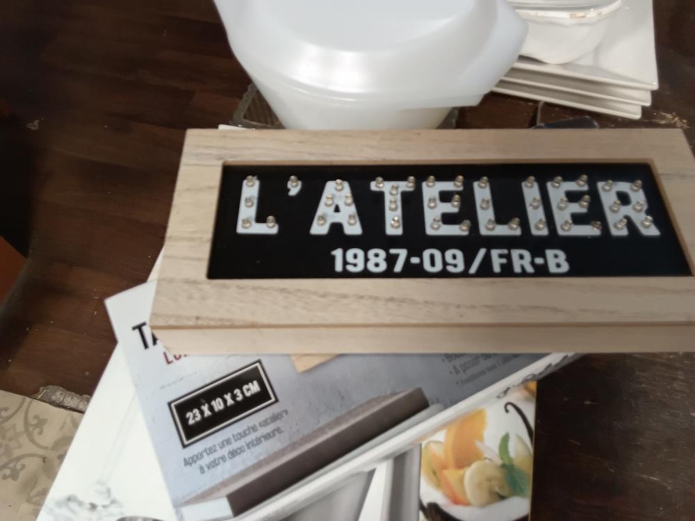 PETIT PANNEAU LUMINEUX L'ATELIER