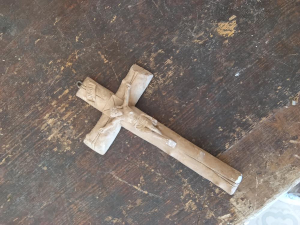 CHRIST PLATRE