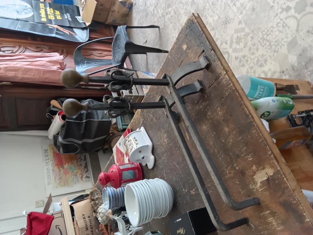 PAIRE DE CHENETS FER FORGÉ