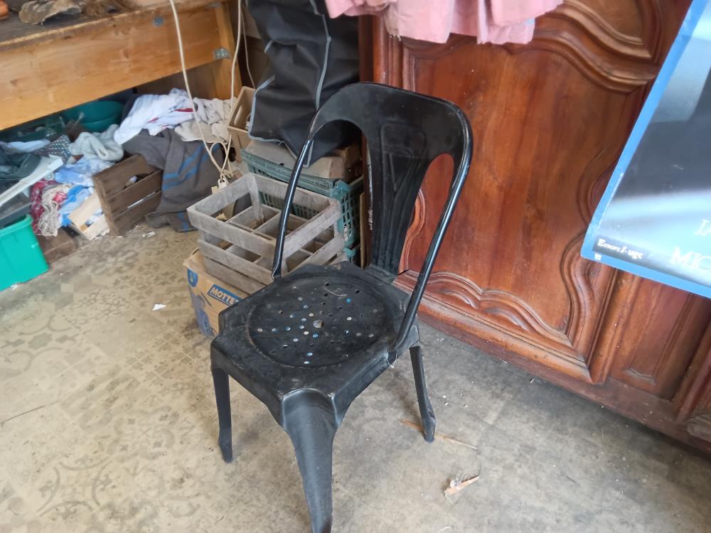 CHAISE BAR METAL NOIRE