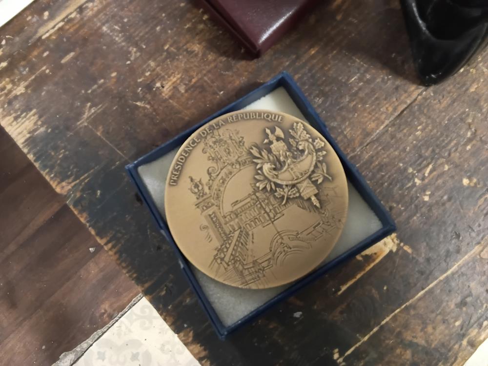 MÉDAILLE ELYSÉE DEUX MILLE ONZE