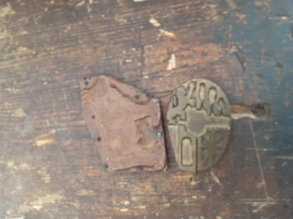 2 TAMPONS BRONZE