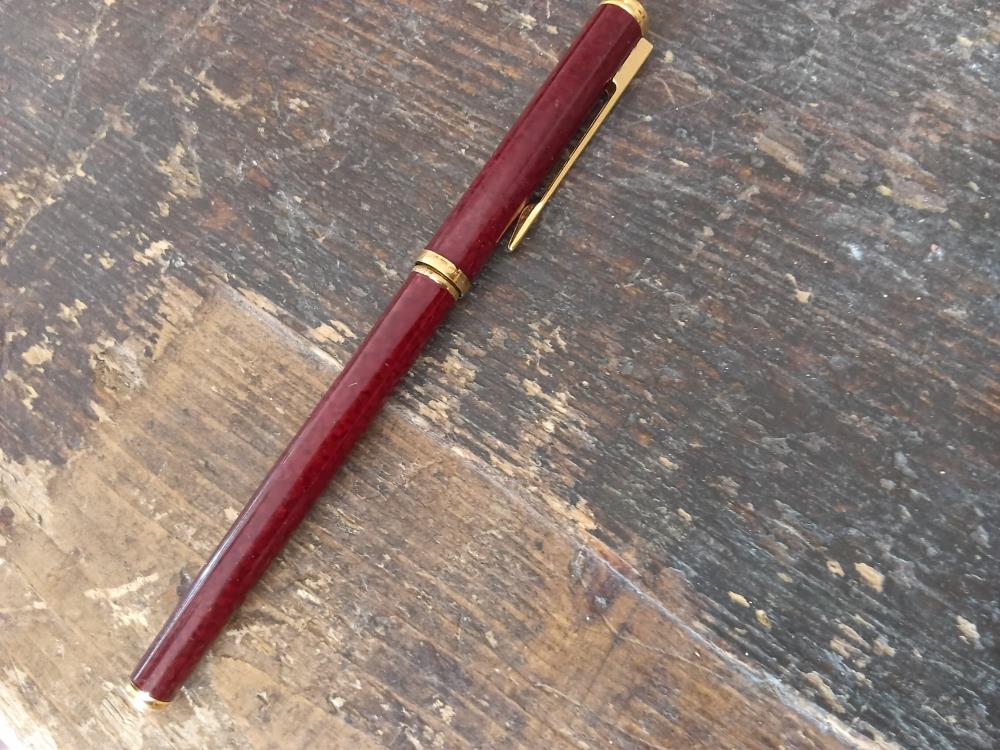 STYLOS PLUME OR WATERMAN