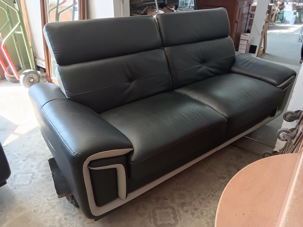 CANAPE CUIR NOIR 3PL