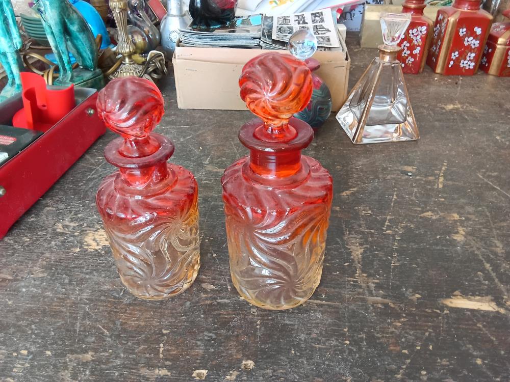 PAIRE DE FLACONS BACCARAT BAMBOO TORS