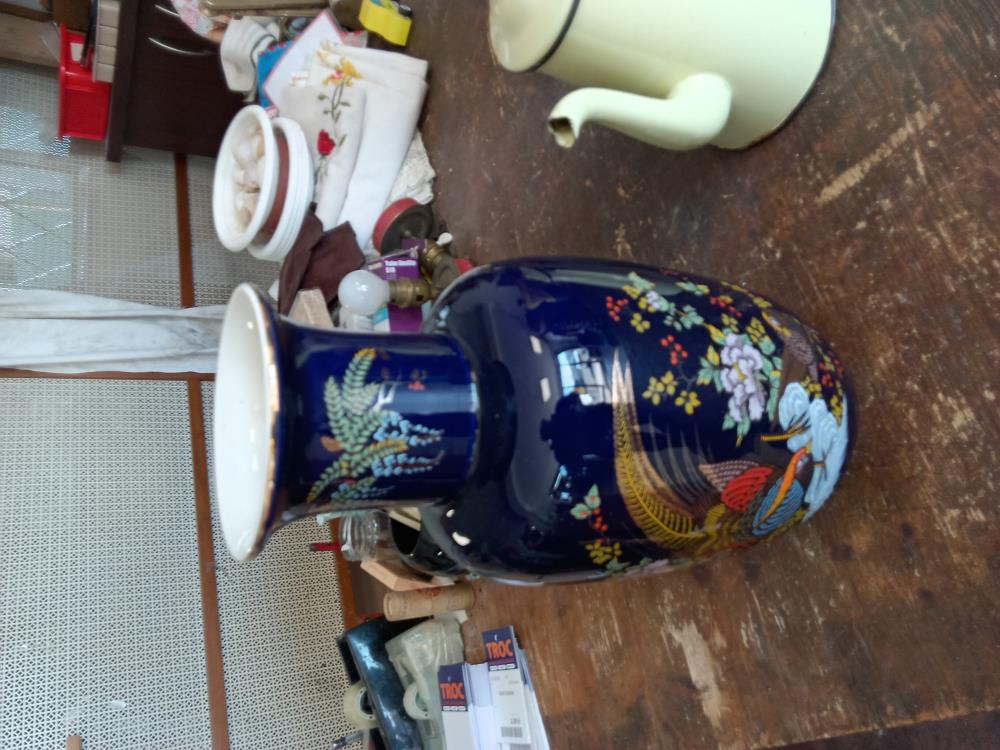 VASE BLEU DECOR D’OISEAUX