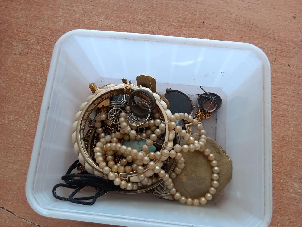LOT BIJOUX FANTAISIE