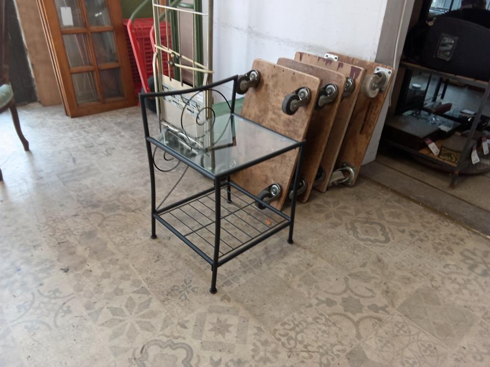 CHEVET METAL ET VERRE