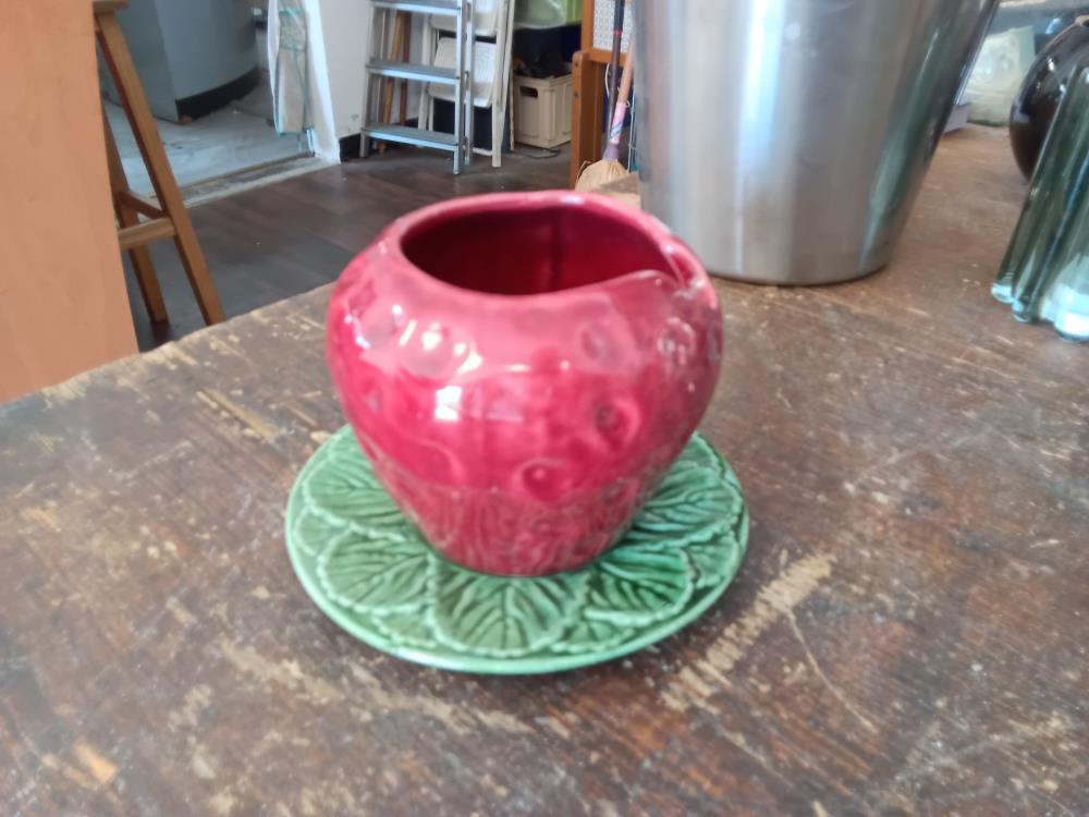 PETIT CONFITURIER FRAISE