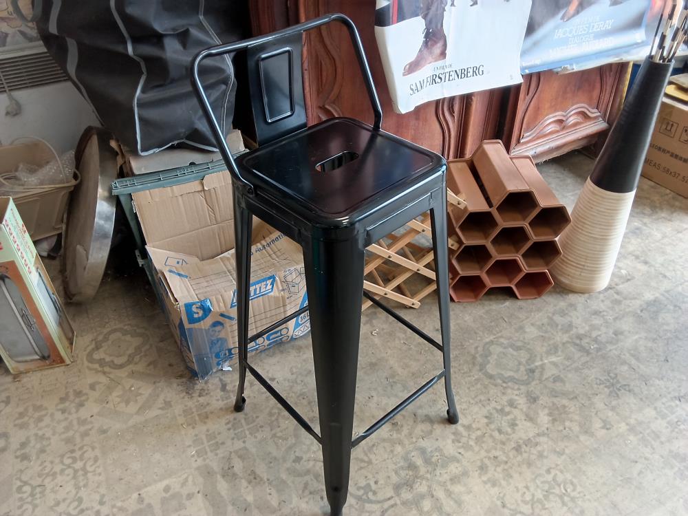 TABOURET MÉTAL STYLE TOLIX