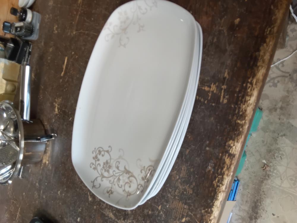 6 ASSIETTES
