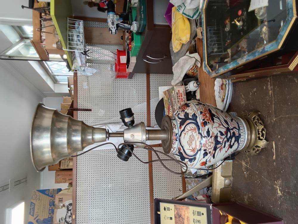PIED DE LAMPE ITALIEN