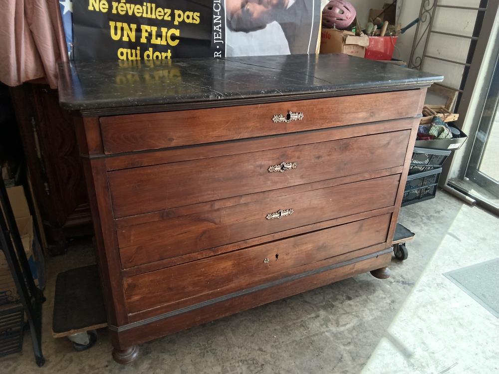 BUFFET DESSUS MARBRE 4T