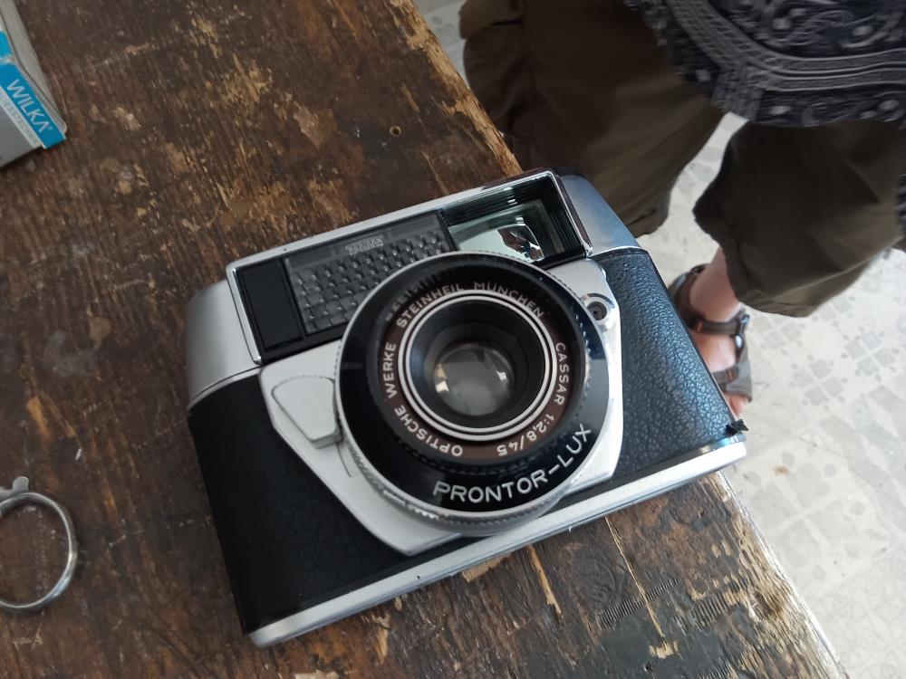 APPAREKL PHOTO PRONTOR LUX